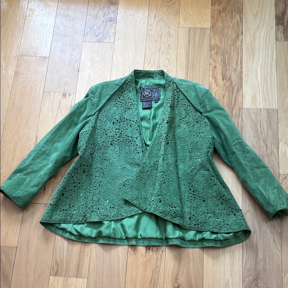 Chi by Falchi  green suede laser cut swing jacket size medium.